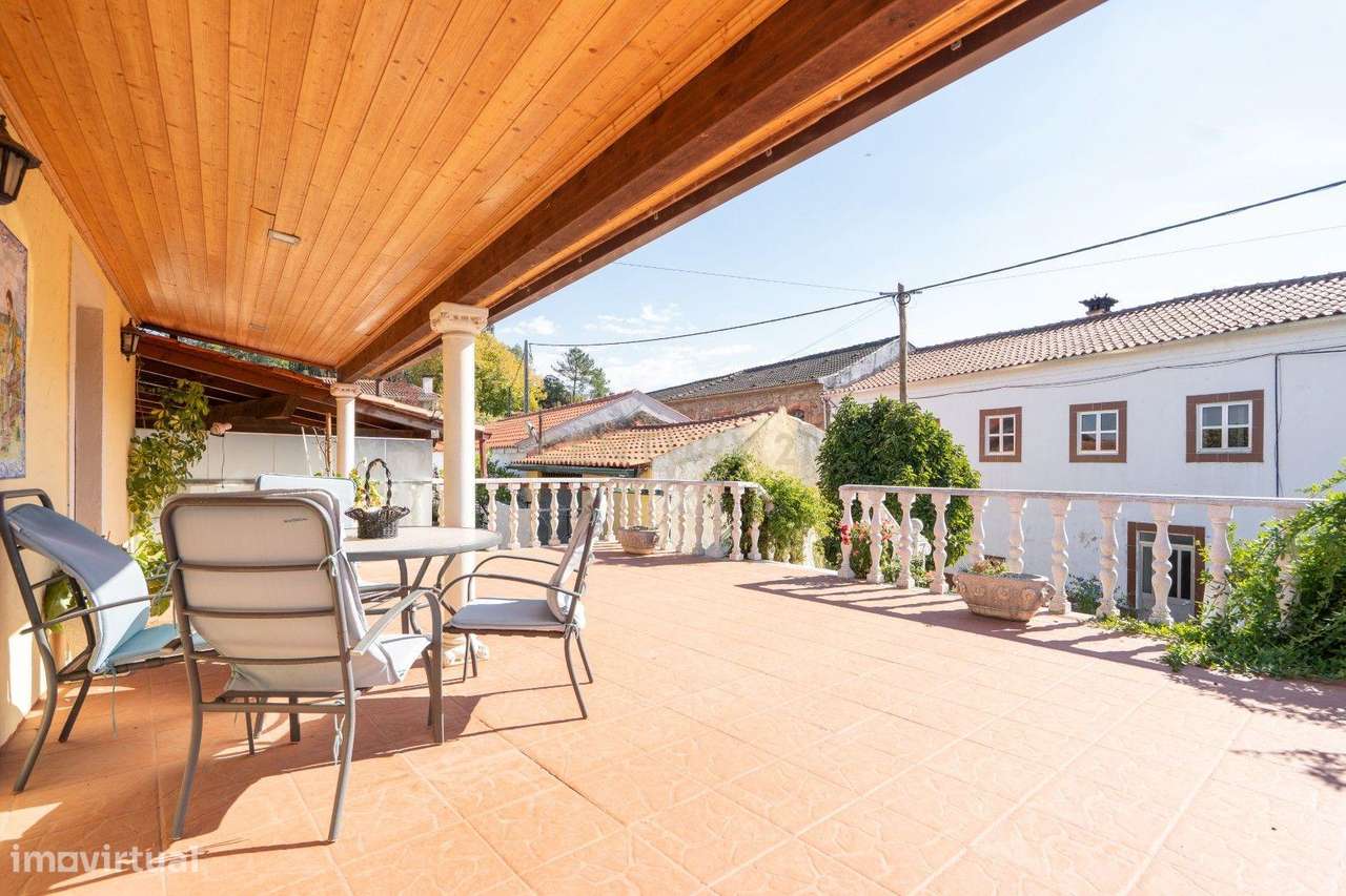 Moradia T4 em Ponte Velha  Lousã - Oportunidade Única! - Grande imagem: 5/60