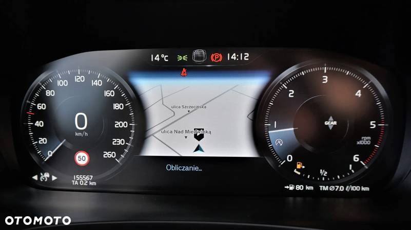 Volvo V90 D3 Momentum - 31