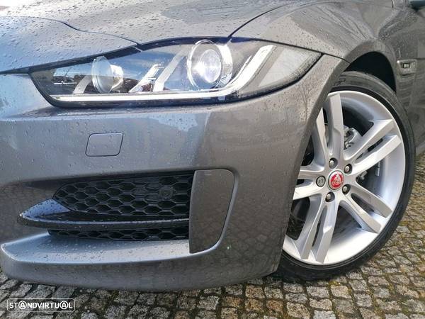 Jaguar XE 2.0 D R-Sport Aut. - 32