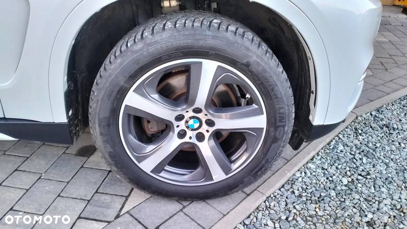 BMW X5 xDrive40d - 39