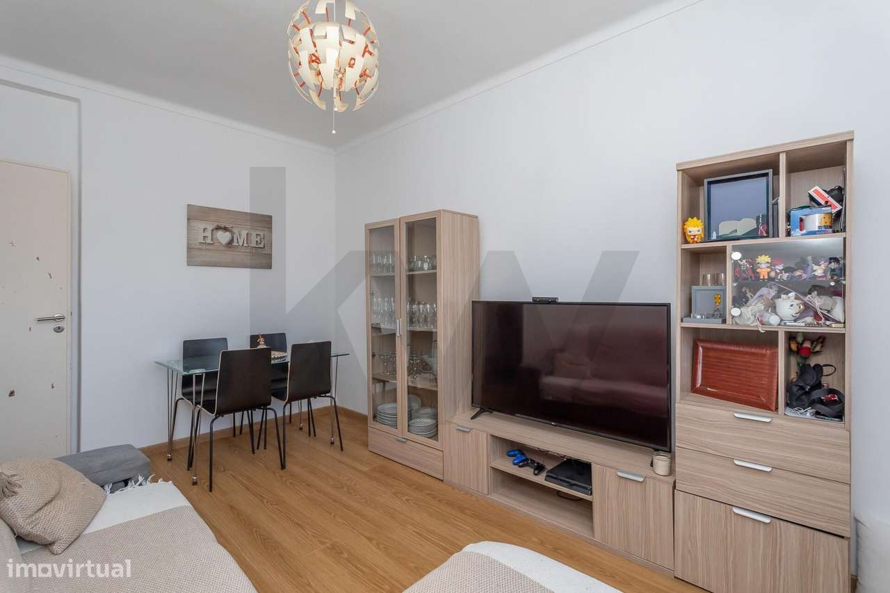 Apartamento T4 com 2 Varandas | Perto da Estação do Fogueteiro e RioSu - Grande imagem: 5/41