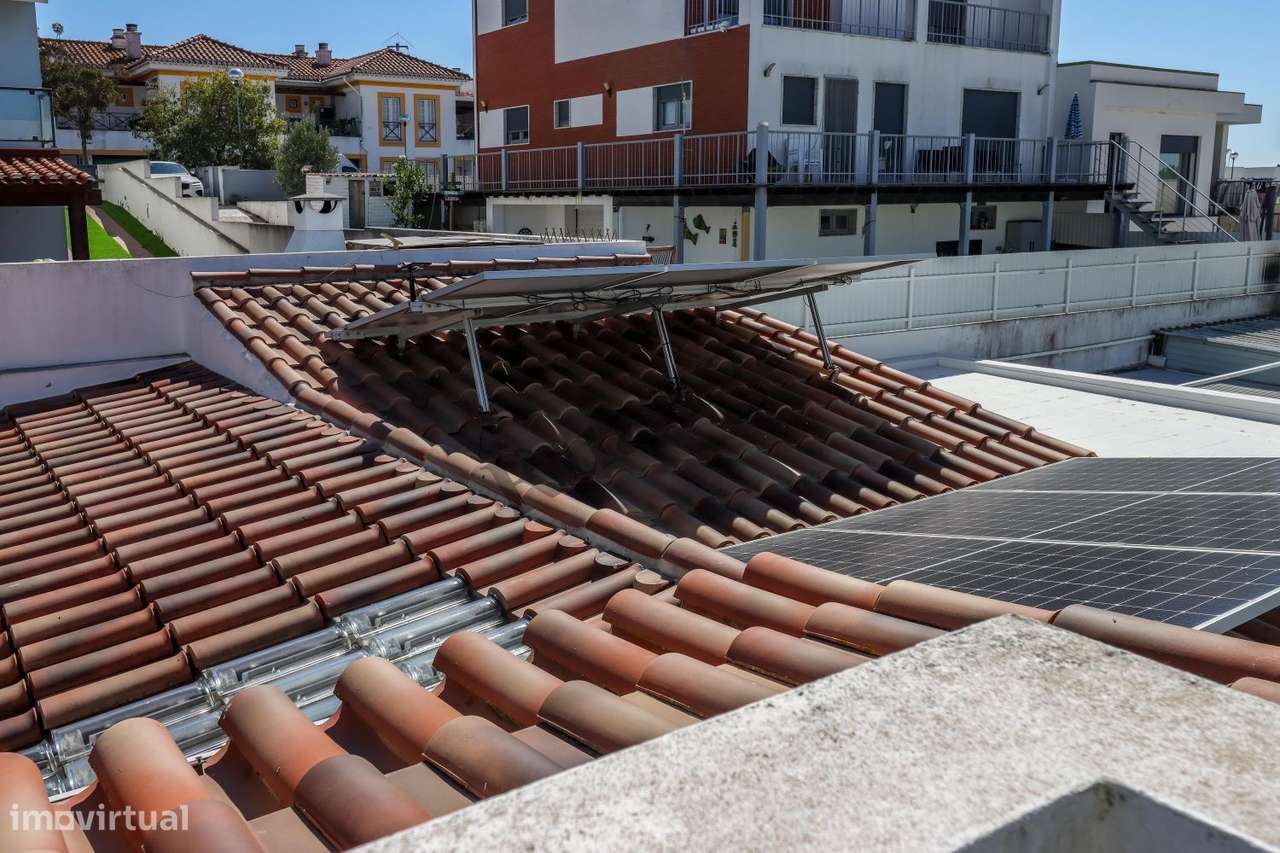 Excelente Moradia  para venda na Aldeia de Santo André-37