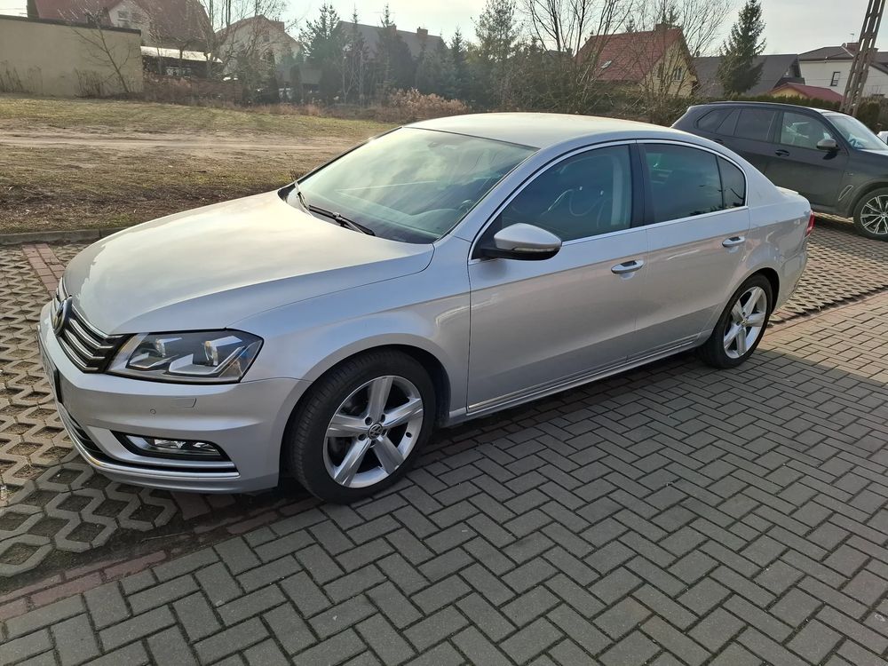 Volkswagen Passat B7 1.6 TDI BlueMotion Technology R-Line 2014