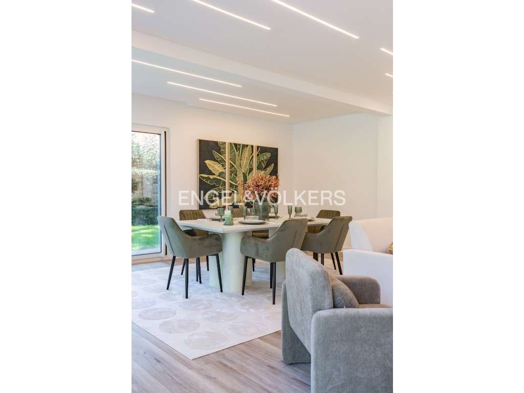 Espetacular Moradia T4 na Aroeira - Grande imagem: 3/33