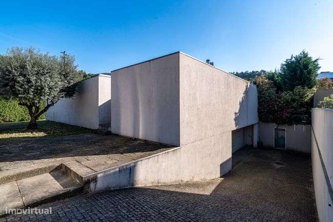 Moradia T3 para venda na  Rua do Telhado - São Pedro ( Este), Braga-22