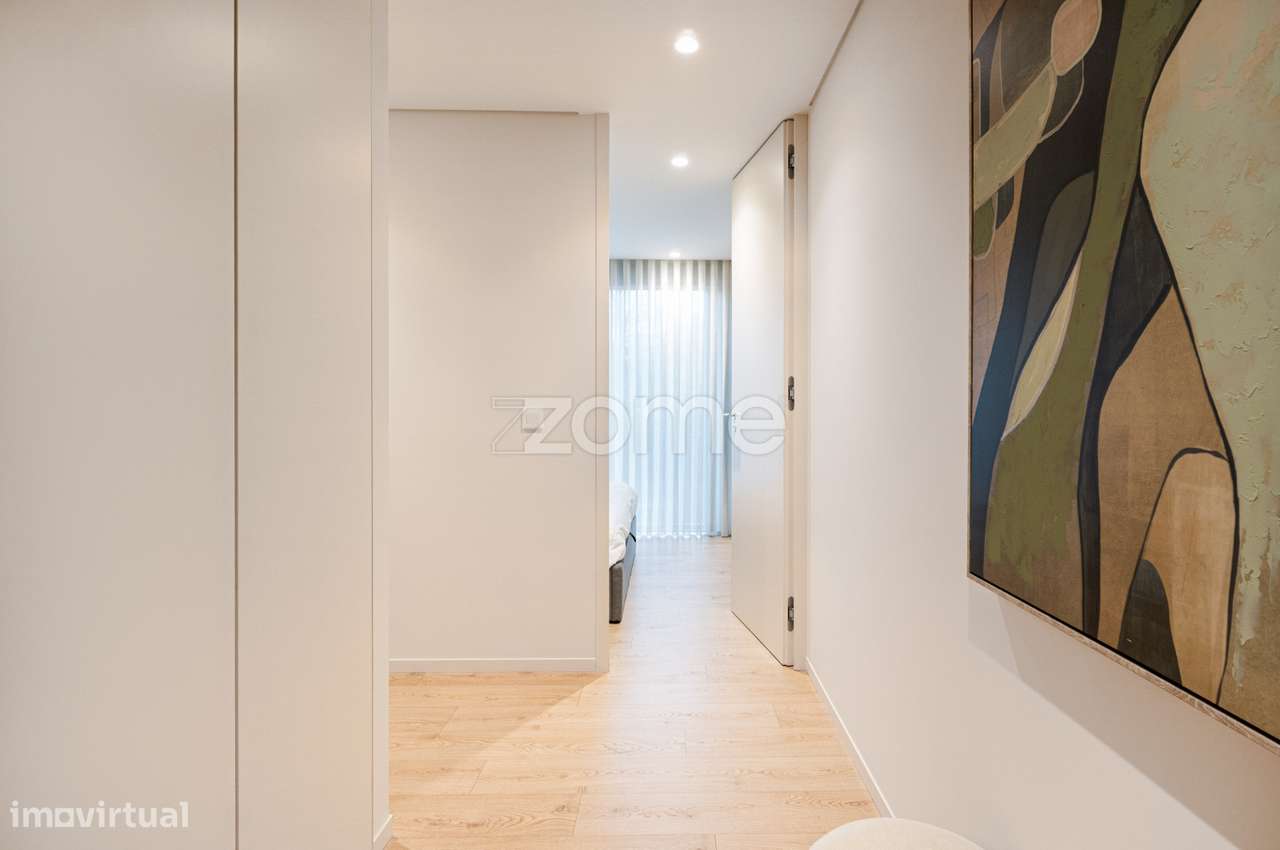 Apartamento T1 com Varanda, localizado na Trofa - Grande imagem: 2/19