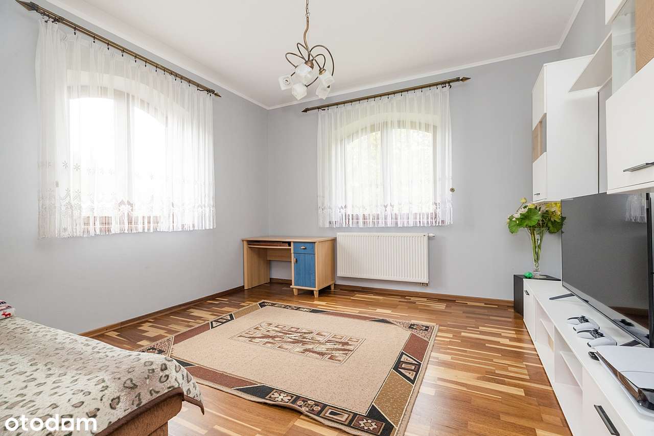 Dom dla miłośników natury – duża działka, las ,staw i rzeczka-8