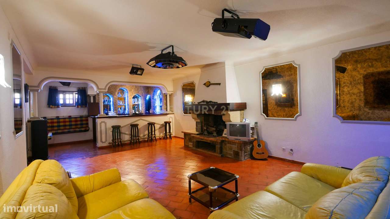 QUINTA EM PALMELA | 7 QUARTOS | 4 CASAS DE BANHO | 3 PISOS-22