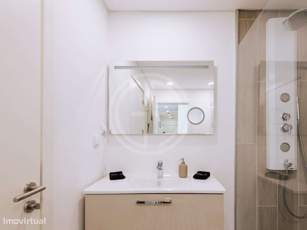 Apartamento T2 na Baixa de Faro-40