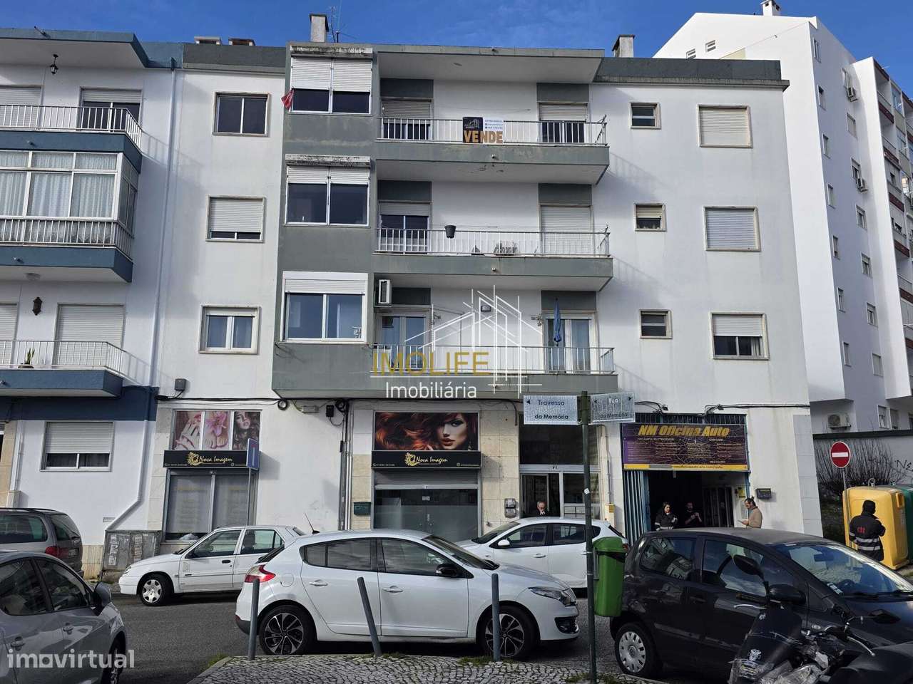 Apartamento T2 com varanda-35