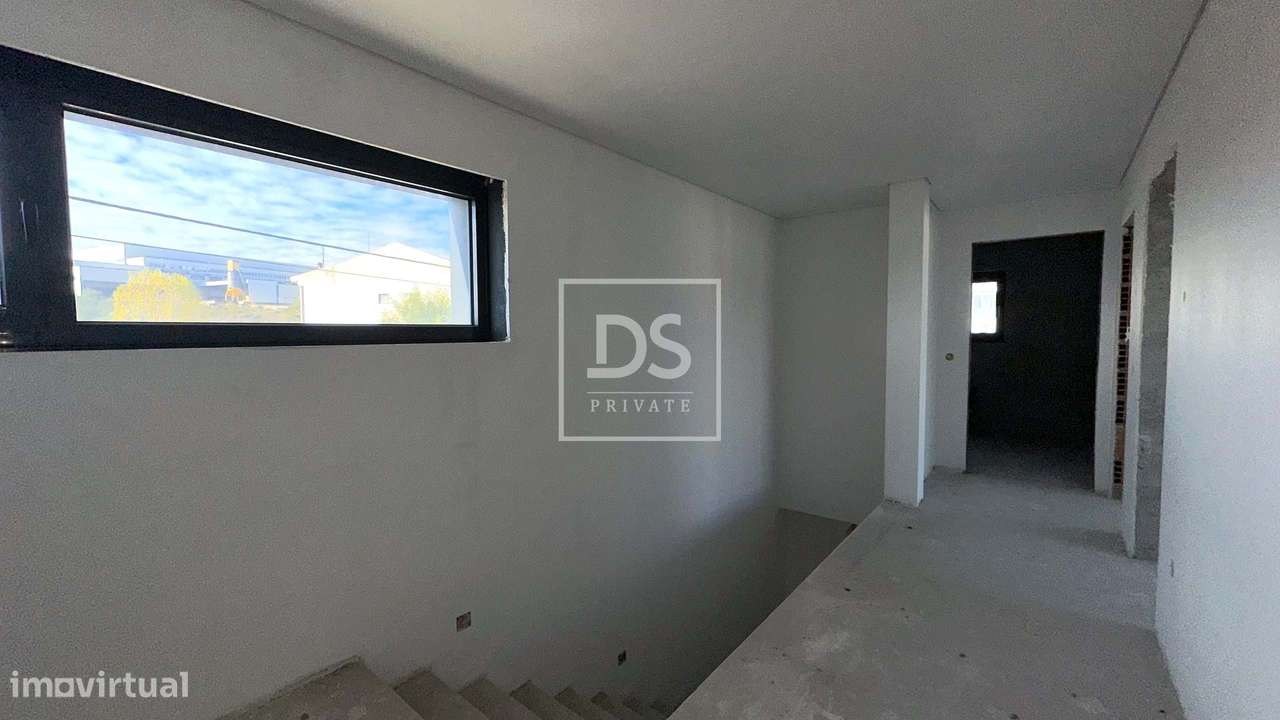 Moradia T3 isolada com vista rio em Amarante.-25