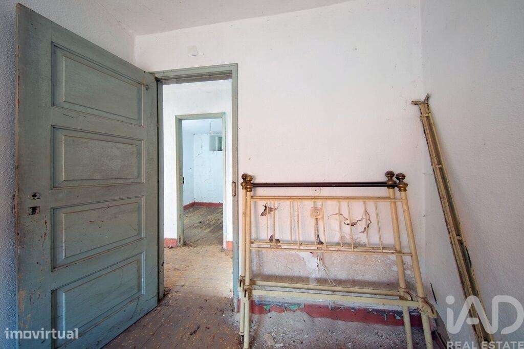 Casa / Villa T3 em Lousã e Vilarinho de 351,00 m2 - Grande imagem: 4/30
