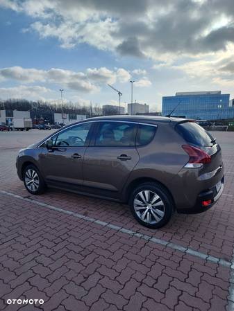 Peugeot 3008 1.6 HDi Active - 10