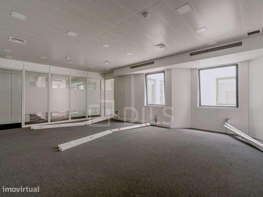 Escritório para arrendar, na Avenida da República, em Lisboa - Grande imagem: 2/20