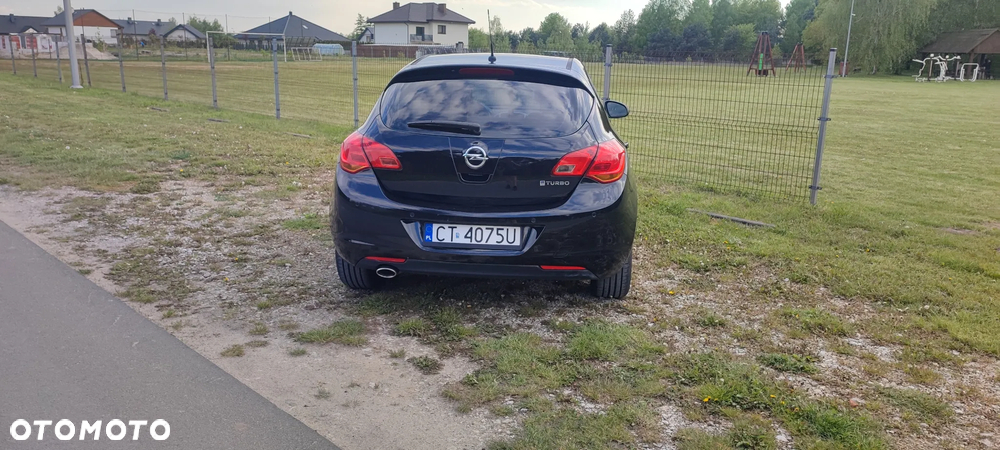 Opel Astra - 11