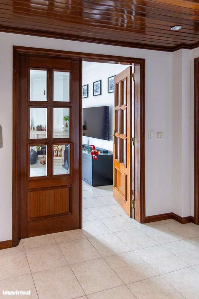 Apartamento T3 Oiã Aveiro - Grande imagem: 4/38