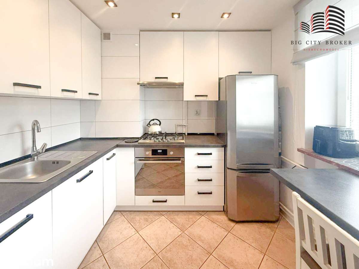 35,20 m2 z dużym balkonem na Wrotkowie-4