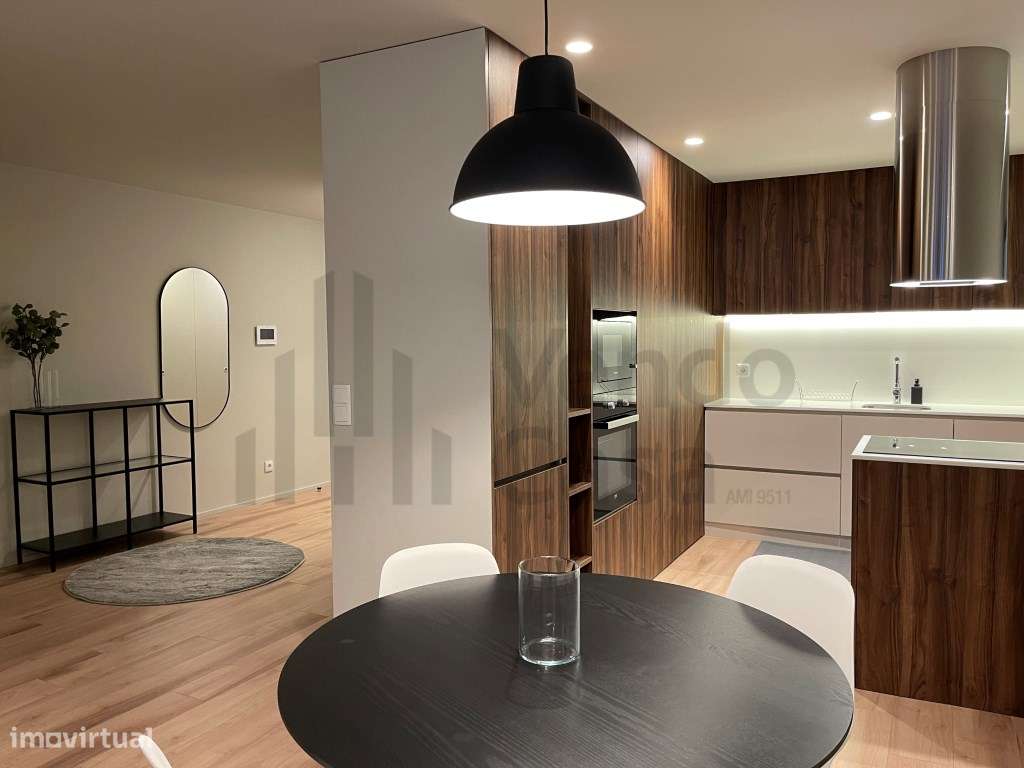 Vende-se T1 - Braga - C. Histórico-11