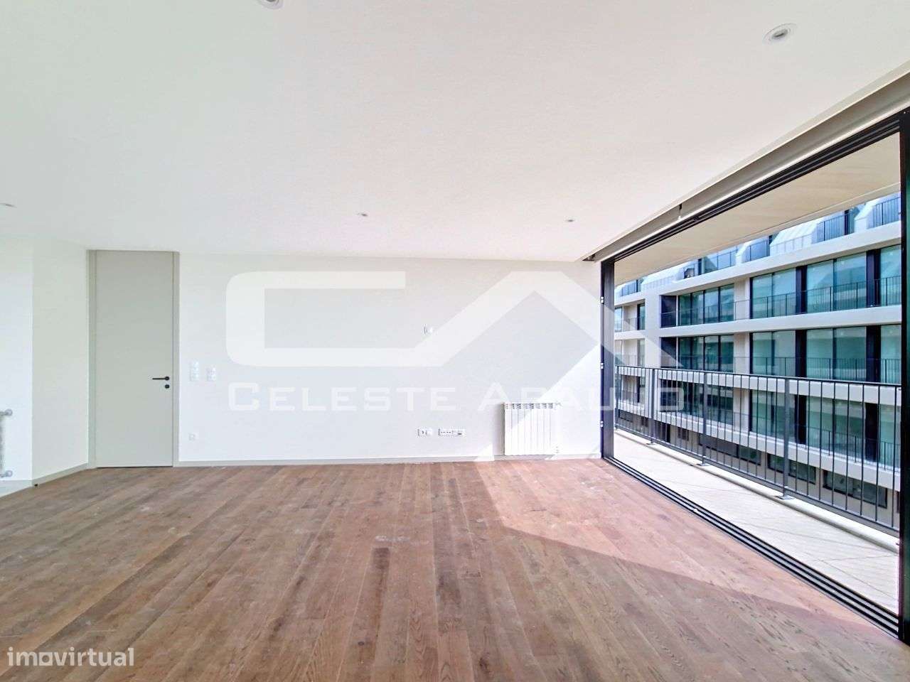 Apartamento T3 Novo em Espinho, com vista mar-18