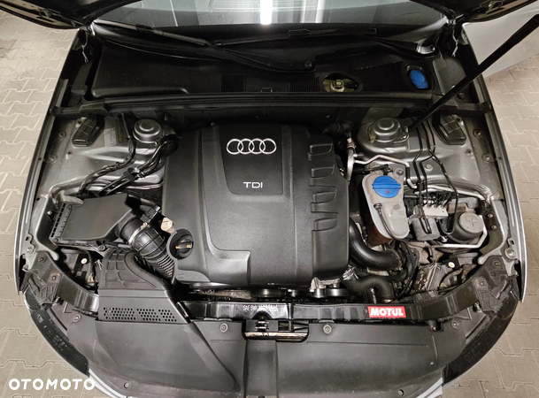 Audi A4 2.0 TDI Multitronic - 10