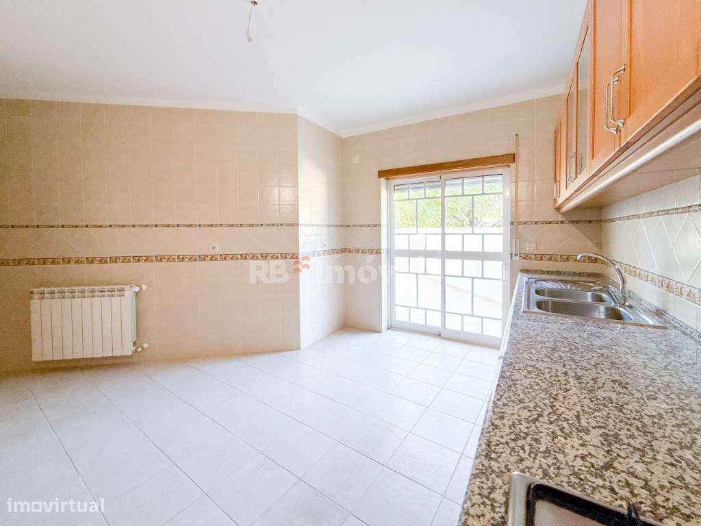 Apartamento T3 novo com garagem-27