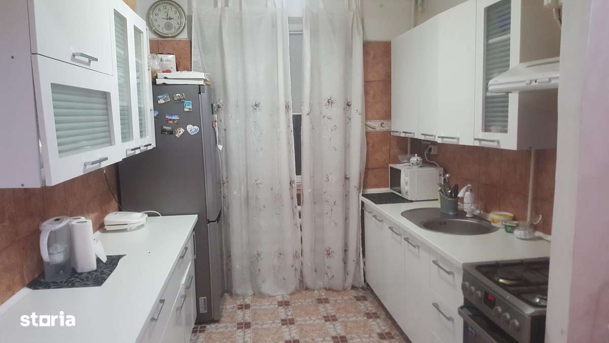 Apartament 3 camere, Casa de pensii-1