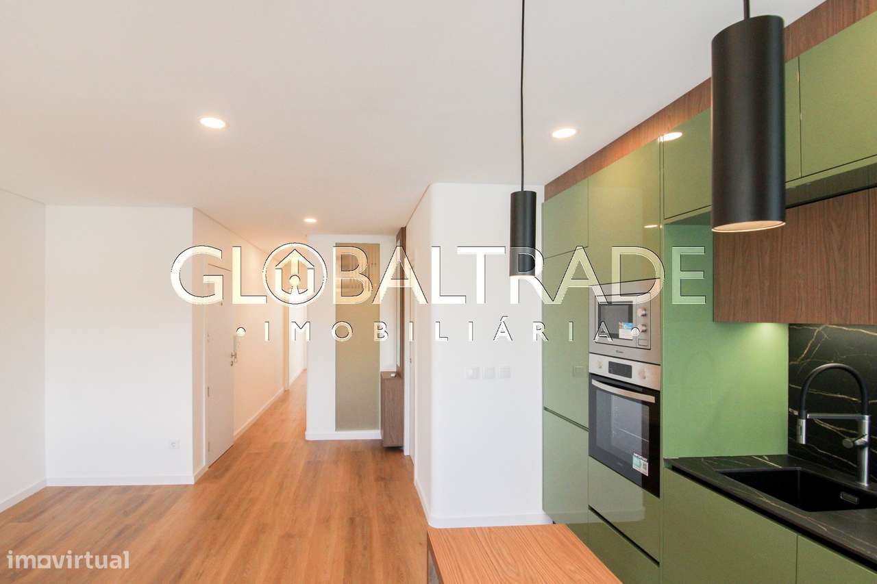 Apartamento T2 Renovado em Leça do Balio-9