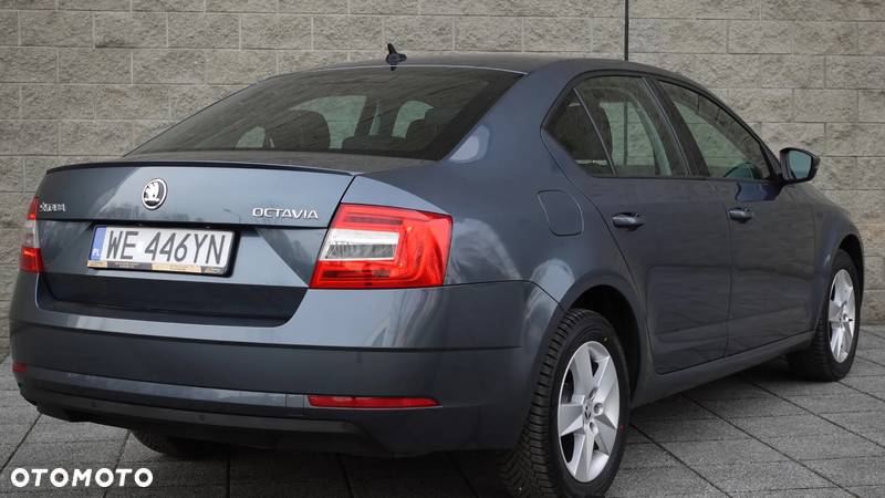 Skoda Octavia 2.0 TDI SCR Ambition - 5