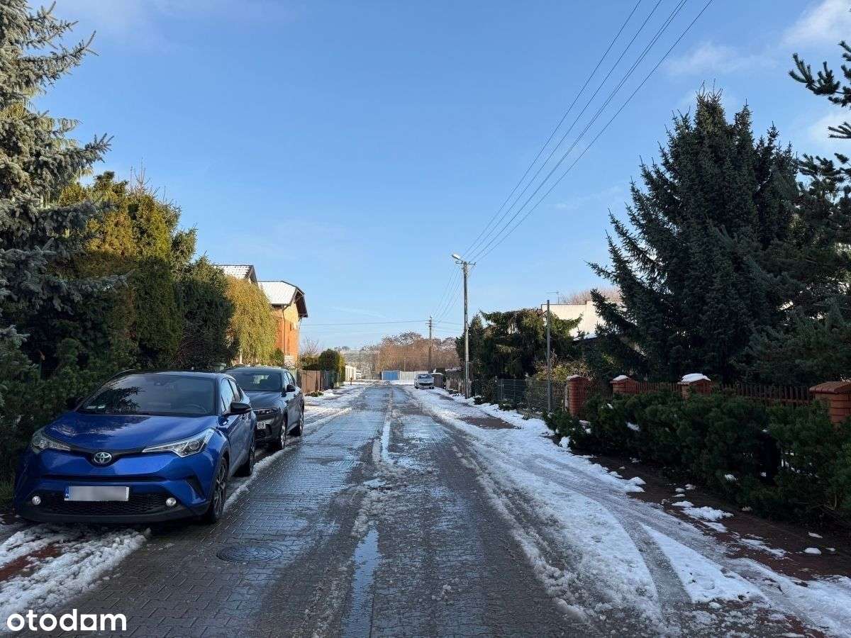 Wolnostojący tuż przy rzeczce Wirynka-17