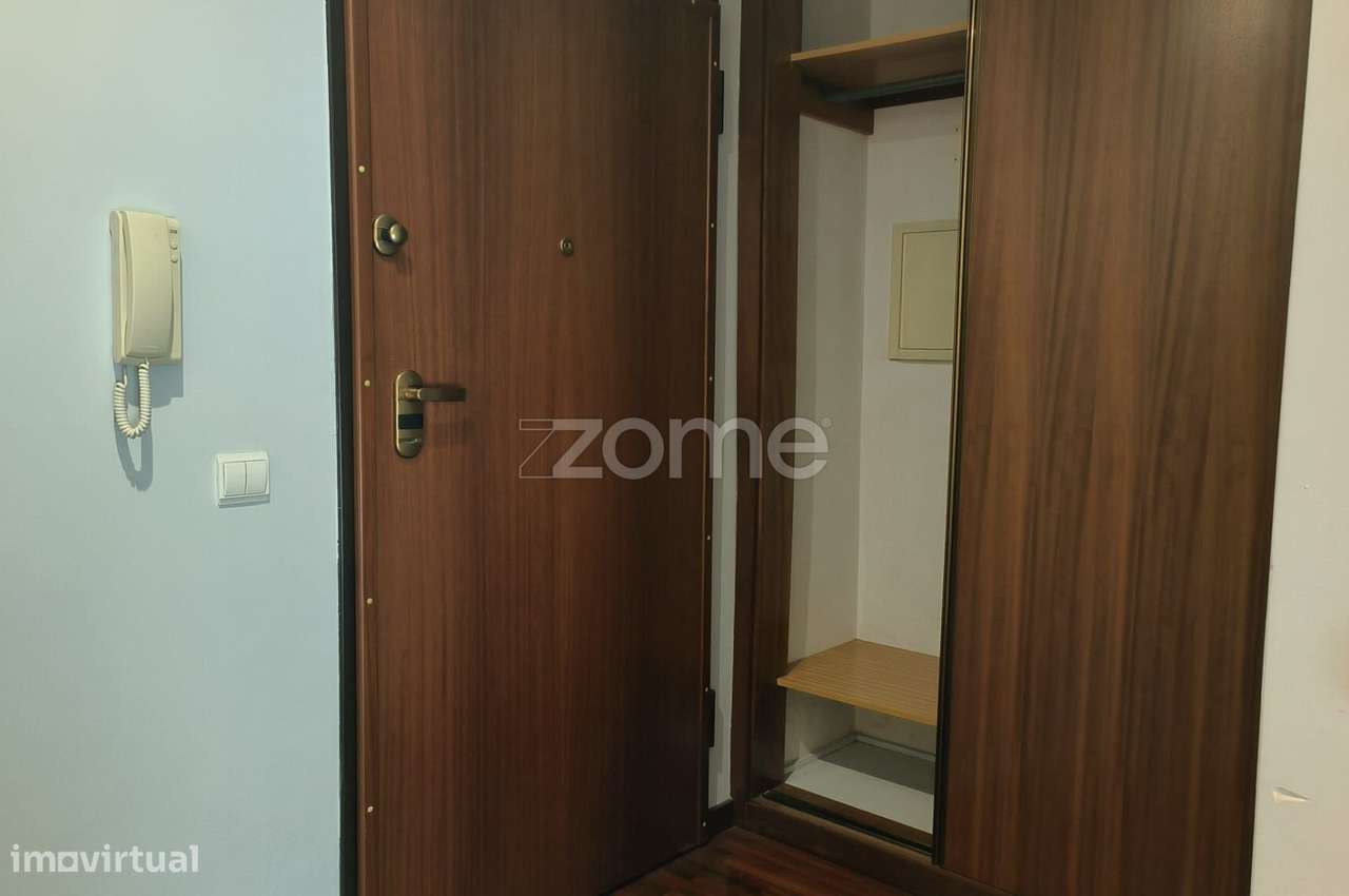 T1 com lugar de garagem e arrumos, na Rua Vale da Pinha, Susão,Valo... - Grande imagem: 4/22