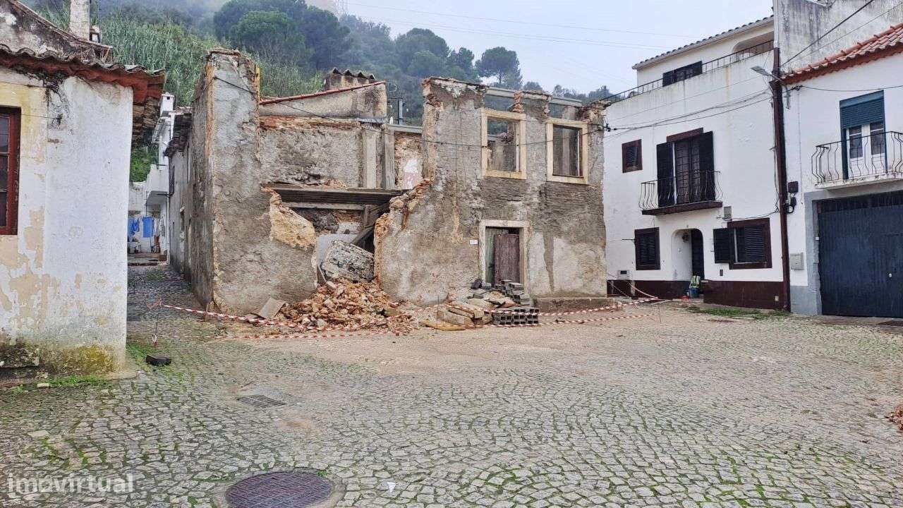Prédio para reconstrução - Grande imagem: 3/4