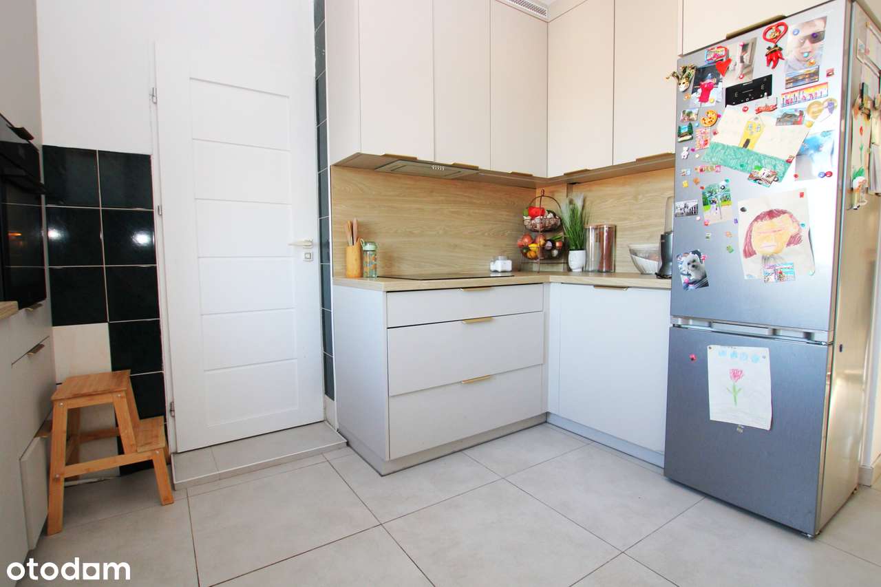 Mieszkanie 5-pokojowe z ogródkiem przy budynku MEDIA MIEJSKIE-5