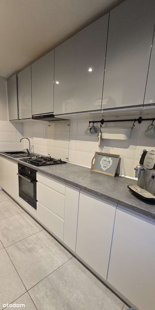 Sprzedam bezpośrednio funkcjonalne 3-pok. mieszkanie na os. Milenium! - Pełny obrazek: 2/11