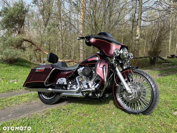 Harley-Davidson Touring Street Glide - 8