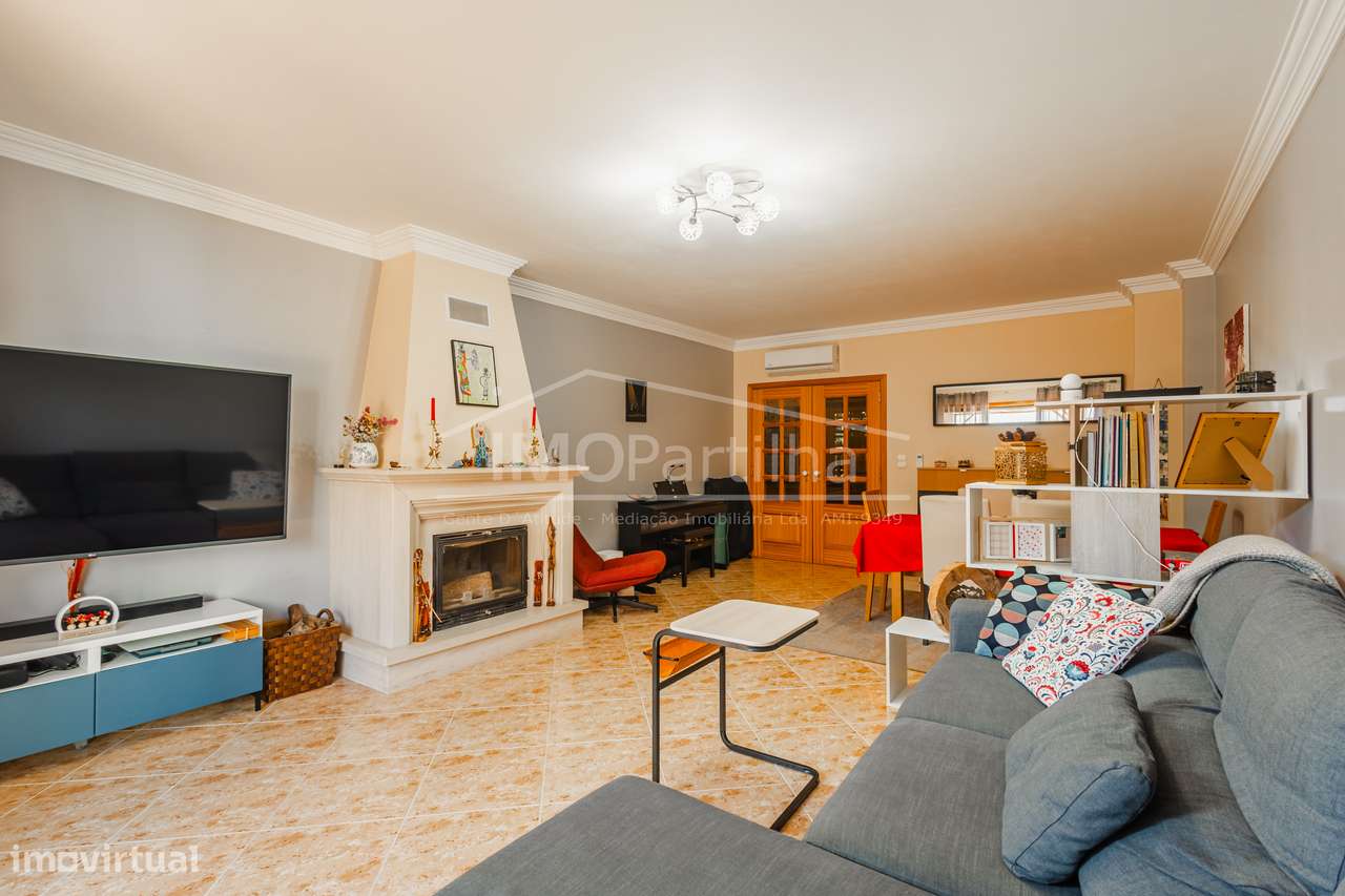 T3 C/ Terraço e Garagem Box em Porto Salvo - Oeiras-8