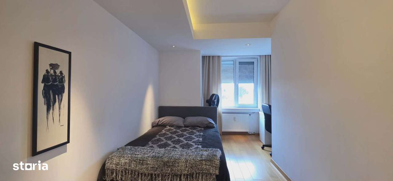Apartament exclusivist 4 camere de vânzare, central, pietonal-16