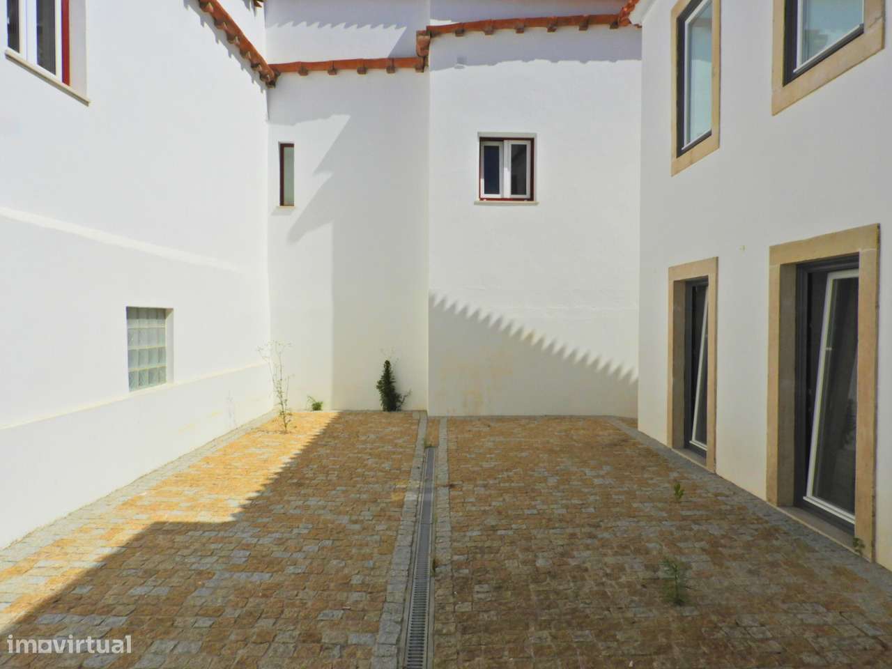 Loja no Centro Histórico de Santarém - Grande imagem: 5/10