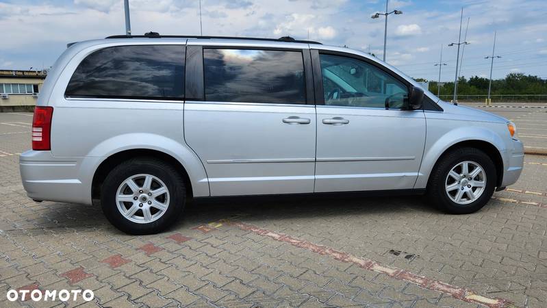 Chrysler Town & Country 3.8 Touring - 10