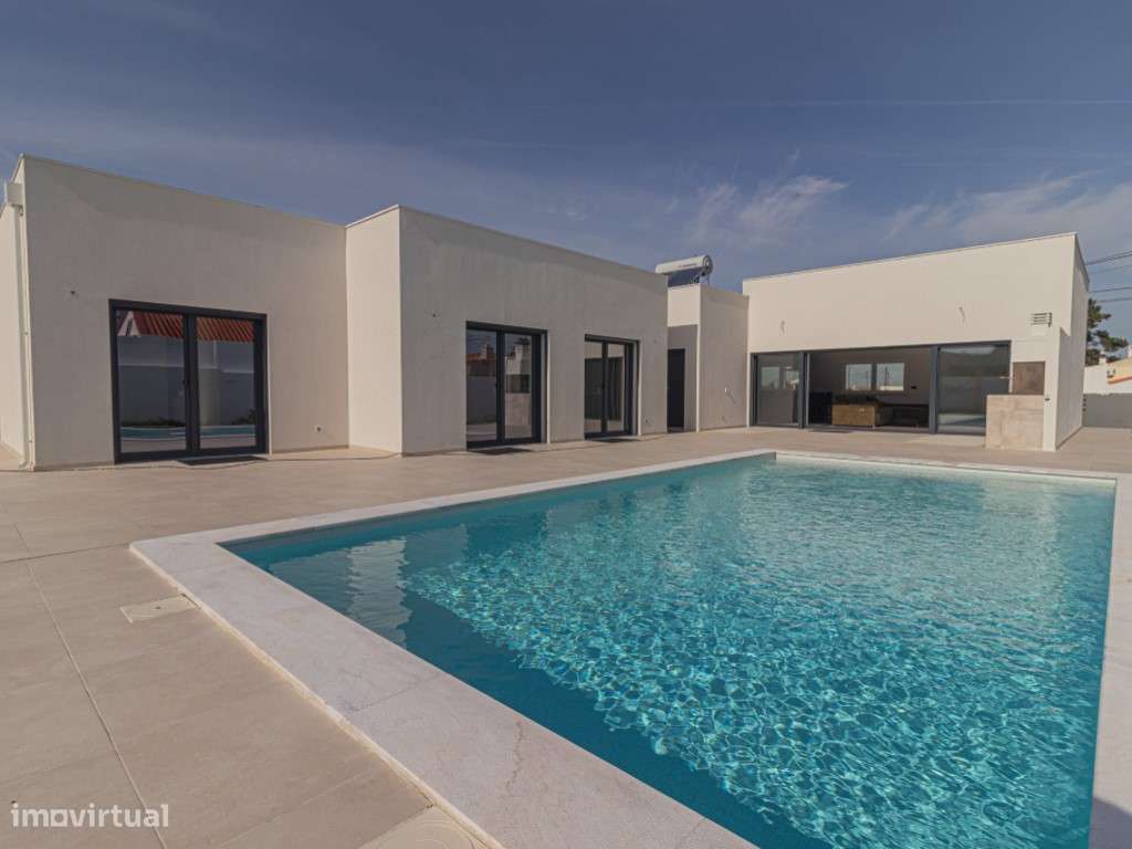 Moradia T4 Térrea com Piscina | Azeitão | Lote 750m²-15