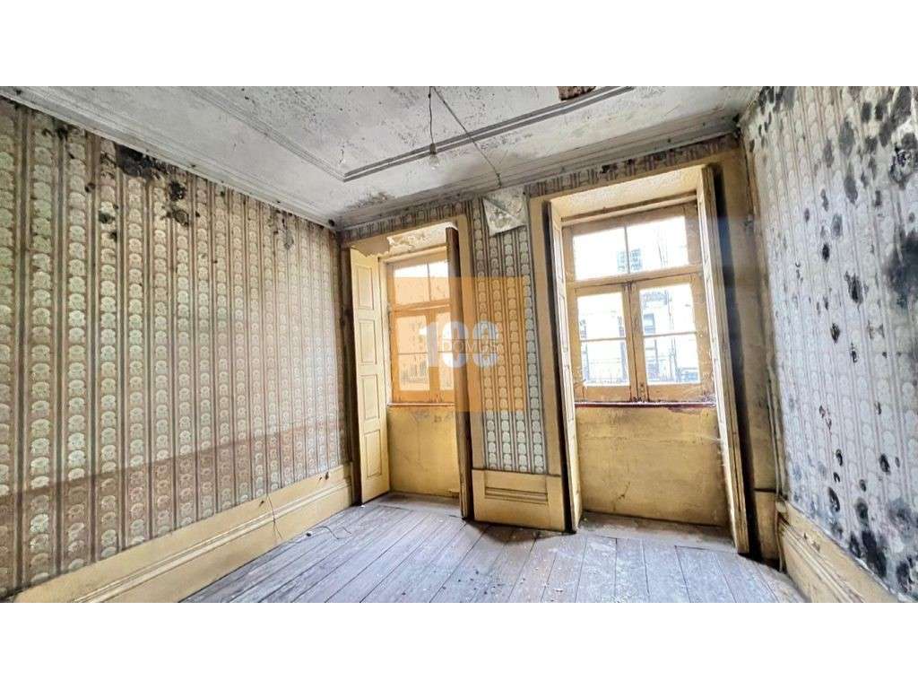 Prédio com projeto no Bolhão - Grande imagem: 5/15