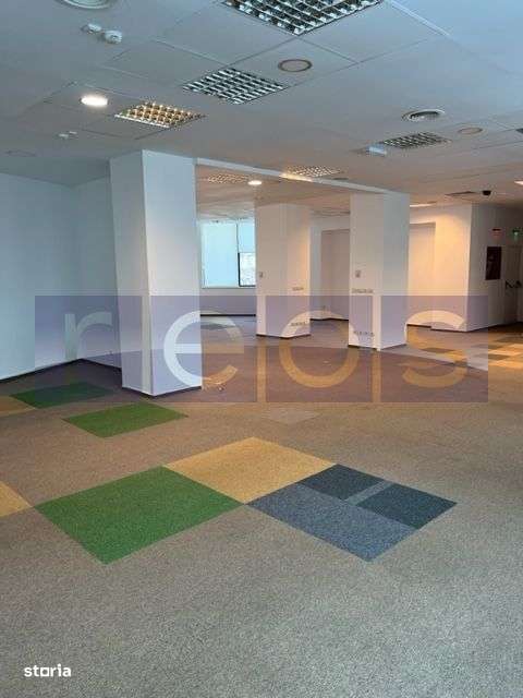 VANZARE CLADIRE DE BIROURI ZONA UNIRII | CLINICA MEDICALA  | CABINET | - Imagine principală: 4/19