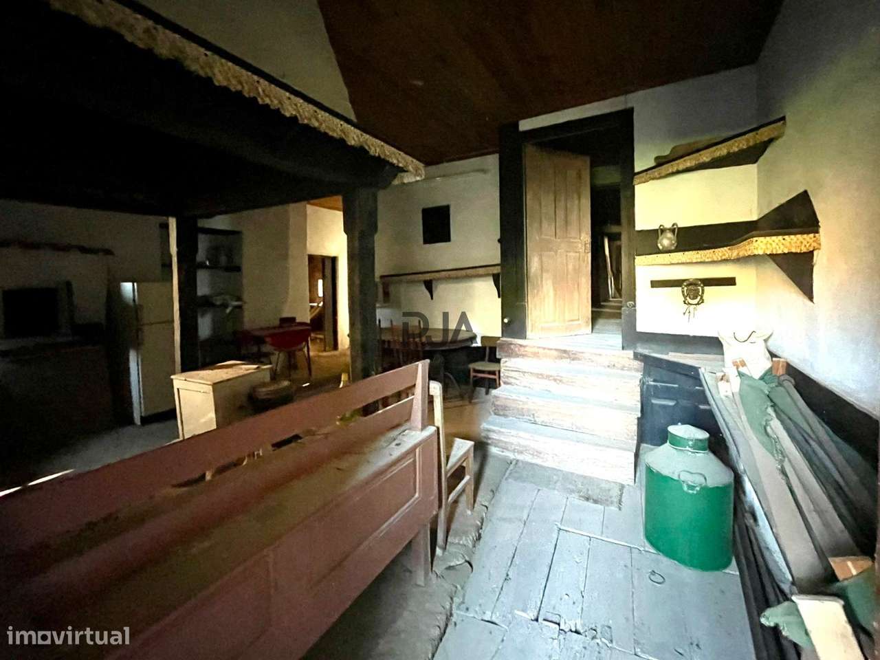 Moradia para recuperar em Vila Nova da Rainha, Tondela - Grande imagem: 5/12