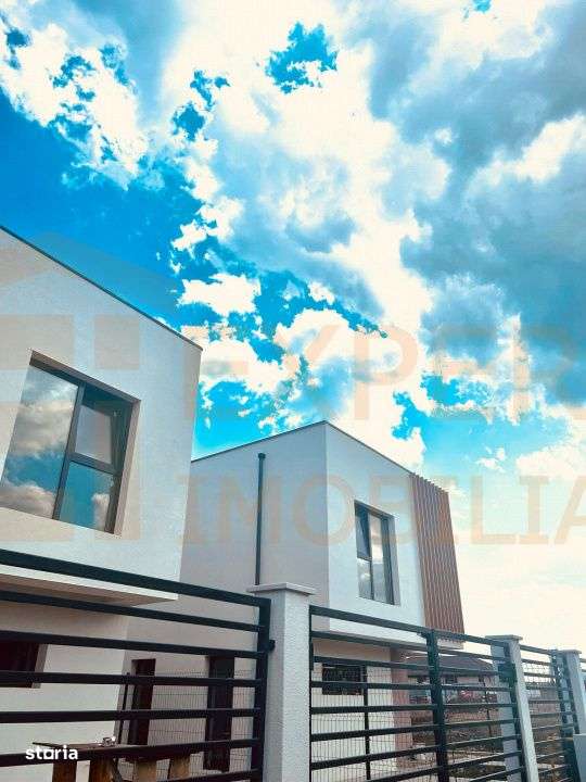 O casa noua, o fila alba – in Lazu, la doar cativa pasi de liniste - Imagine principală: 2/19