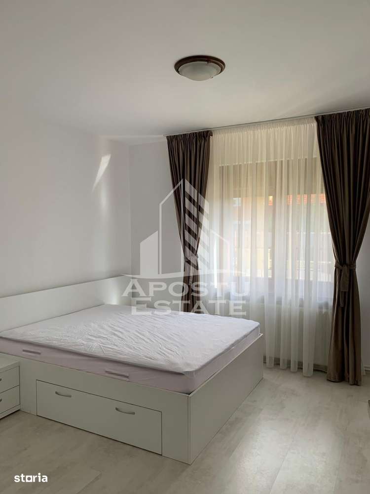 Casa cu 4 dormitoare living și bucatarie, centrala proprie, Girocului - Imagine principală: 4/20