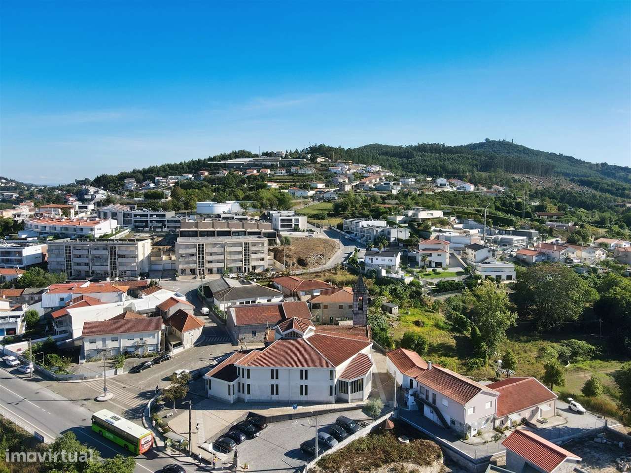 Lote de terreno em Mesão Frio. - Grande imagem: 3/7