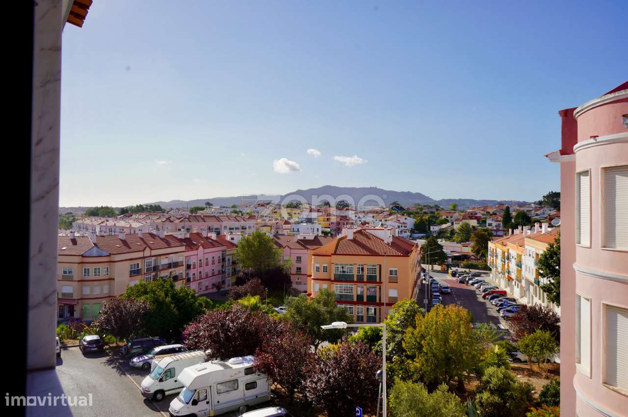 Apartamento T3 - Vale Mourão-36