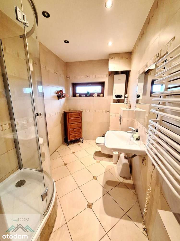 Dom gotowy do zamieszkania w centrum Bukowna-5