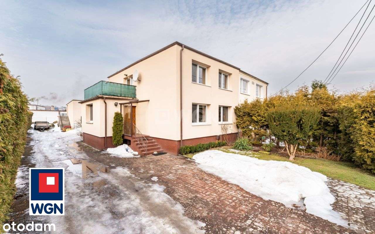 Funkcjonalny dom w Gościcinie - 4 pokoje, 2 łazien-17