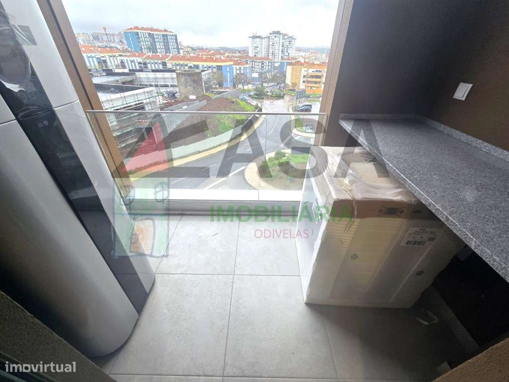 Empreendimento novo com piscina T2 e T3 disponíveis-7