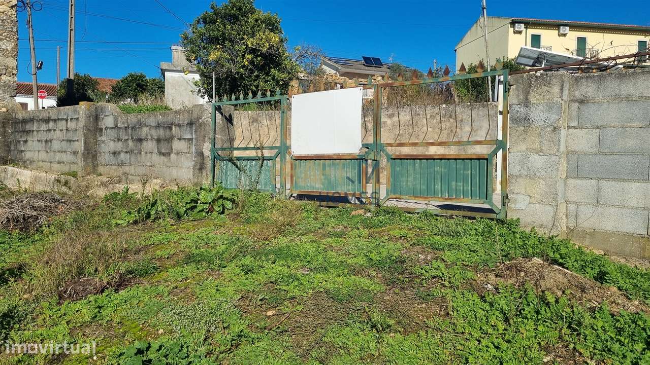 Terreno com Viabilidade de Construção – 456 m² | Próximo de Leiria - Grande imagem: 2/52
